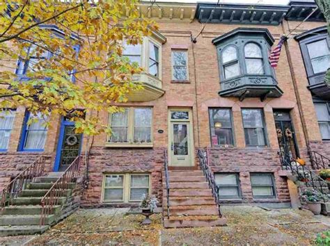 118 Philip St Apartments for rent in Albany, NY. . Townhomes for rent albany ny